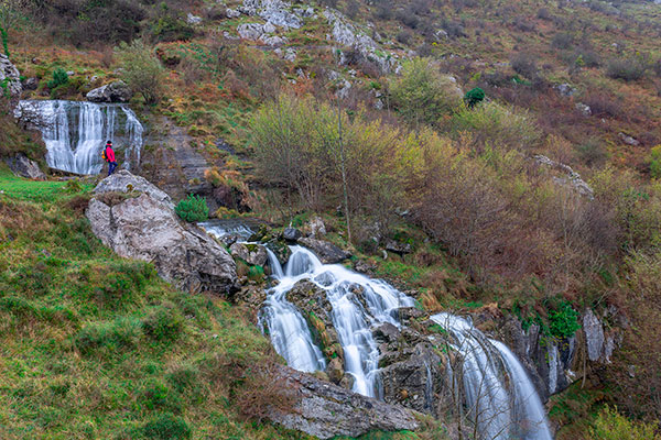 Ruta cascada de Aldabide