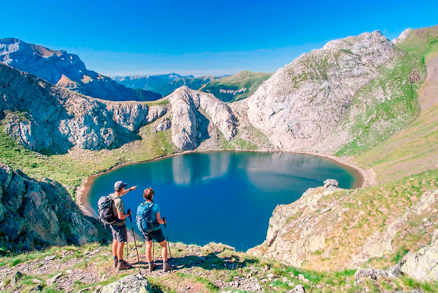 Ruta al ibón de Bernaturara el valle de Bujaruelo