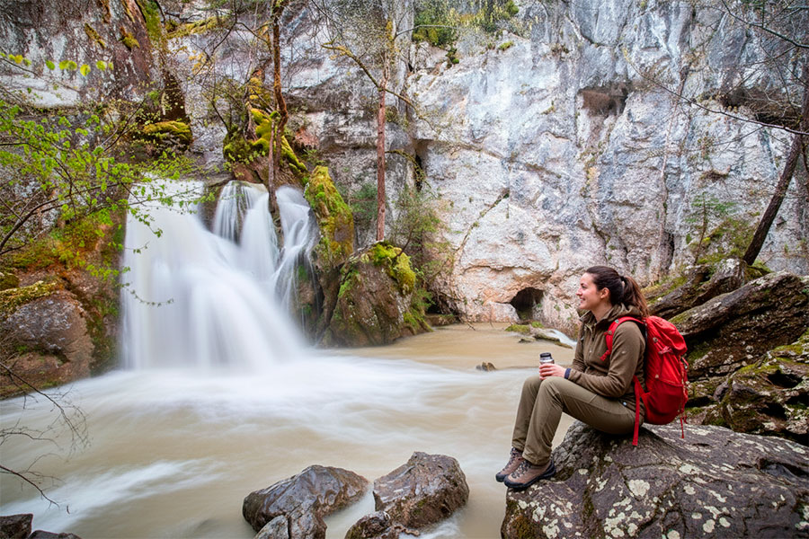Ruta de senderismo a la cascada de Belabarce